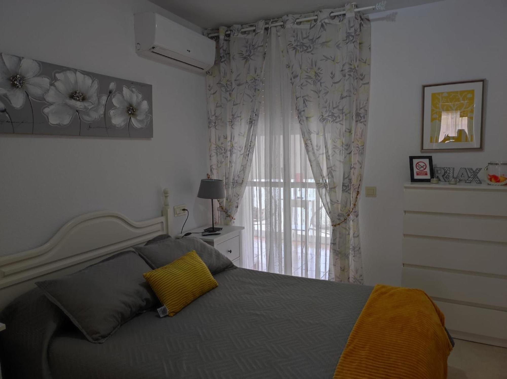 Apartamento Al Lado De La Playa 푸엔히롤라 외부 사진