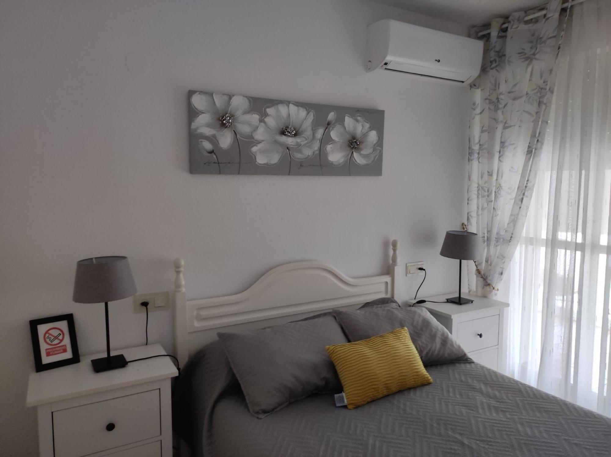 Apartamento Al Lado De La Playa 푸엔히롤라 외부 사진