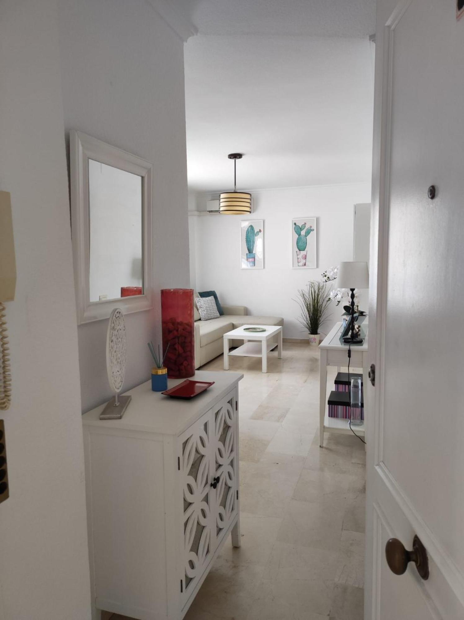 Apartamento Al Lado De La Playa 푸엔히롤라 외부 사진