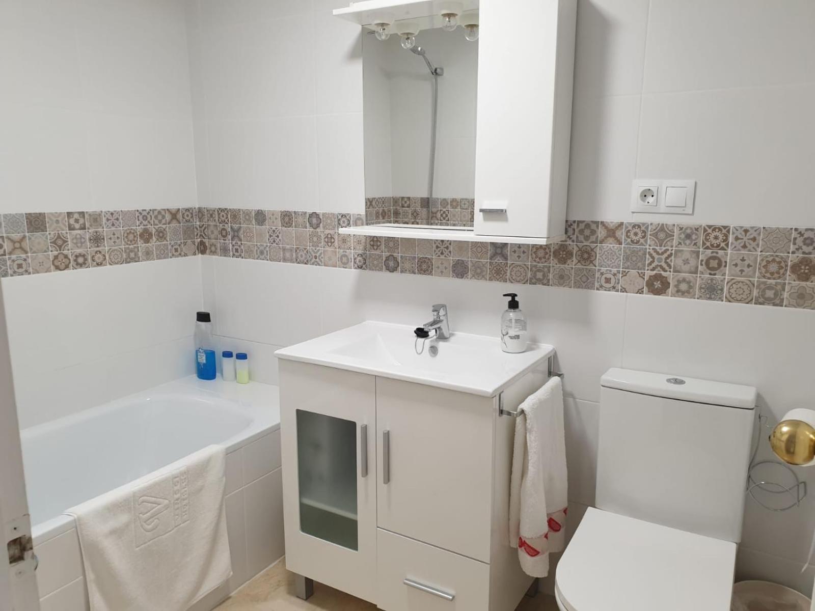 Apartamento Al Lado De La Playa 푸엔히롤라 외부 사진